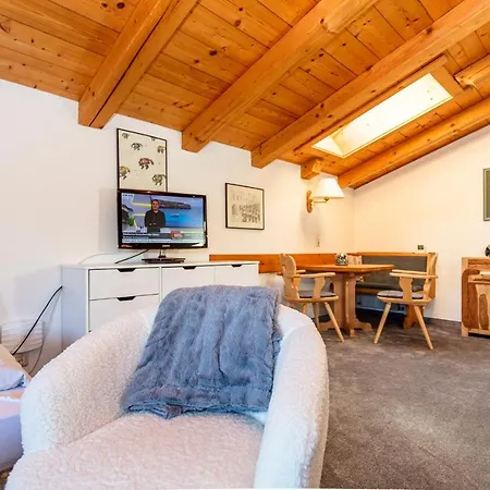 Haus Ponapart *