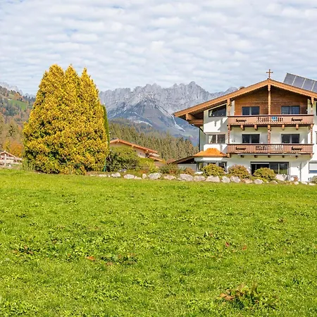Haus Ponapart